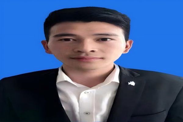 黄金标 党总支副书记