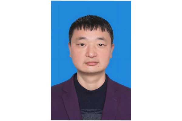 魏艳平  院长