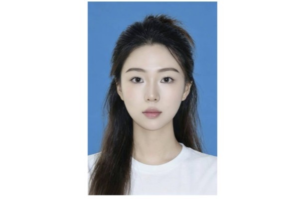 熊余子希 教务科科员